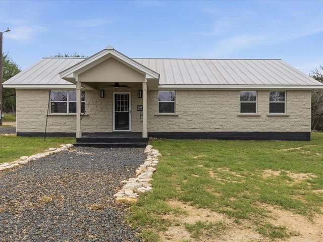 297 Robins Way