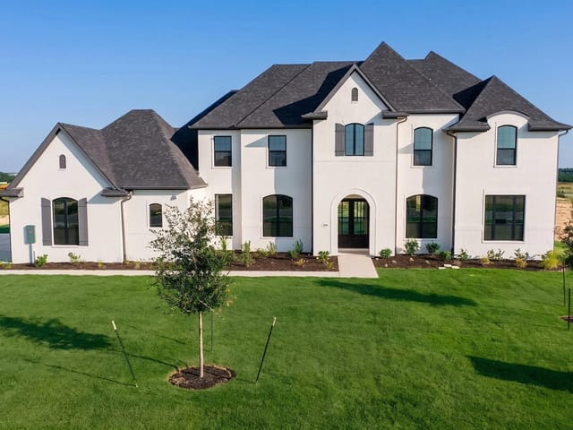 2992 Heritage Heights RD