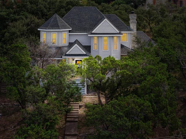 3 Heritage Oaks DR