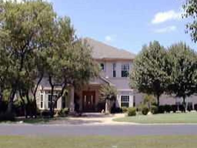 3 PASCAL LN