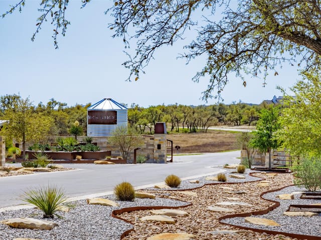 30 Mesa Ranch RD