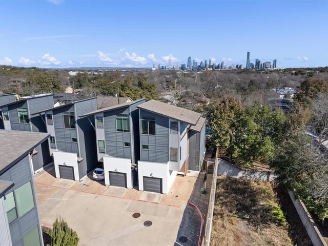 300 Ashley Dawn LN