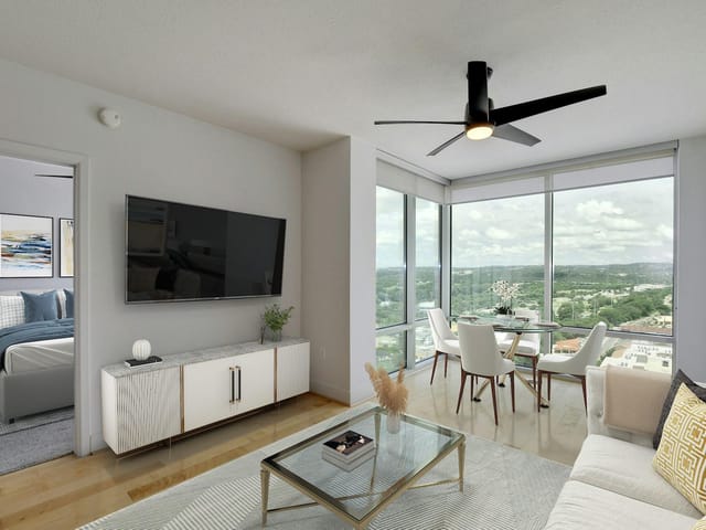 300 Bowie ST Unit #2006