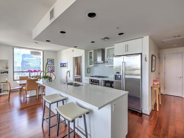 300 Bowie ST Unit #2201