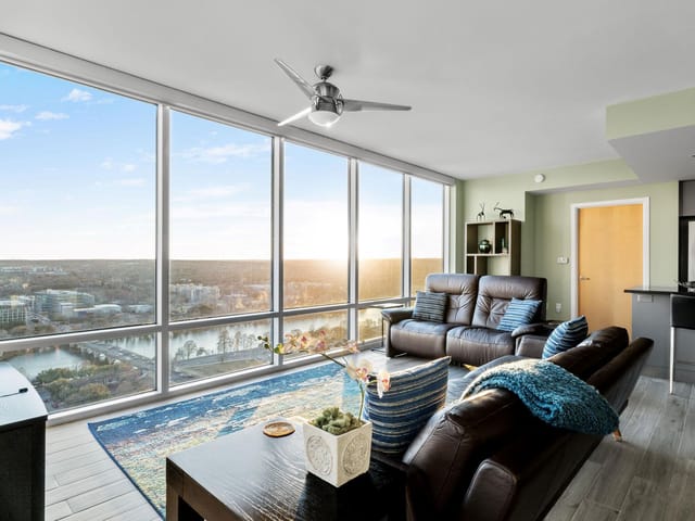 300 Bowie ST Unit #2602