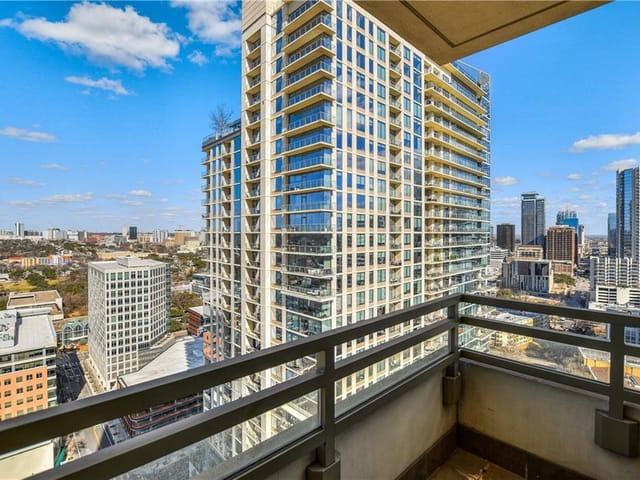 300 Bowie ST Unit #2801