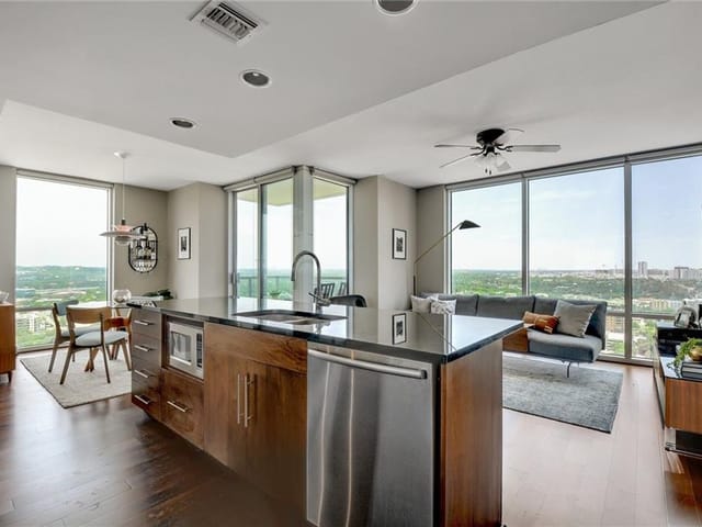 300 Bowie ST Unit #3005