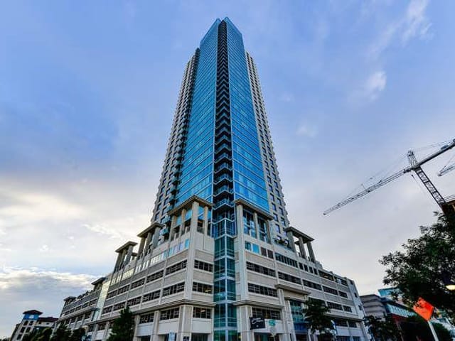 300 Bowie ST Unit #4104