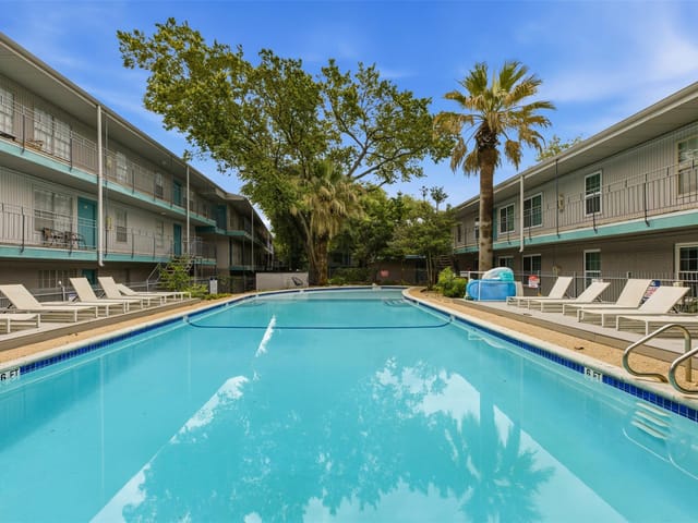 300 Crockett ST Unit #315