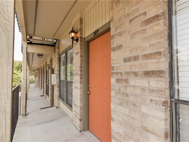 3000 Guadalupe St Unit #209