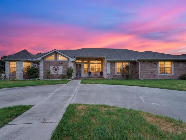 3000 Phoenix DR