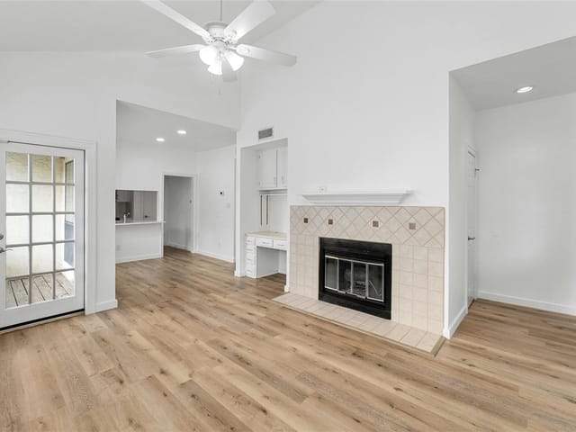 3001 Cedar St Unit #302
