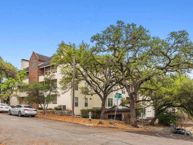 3001 Cedar St Unit #A-113