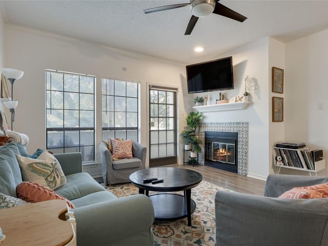 3001 Cedar ST Unit #A-211