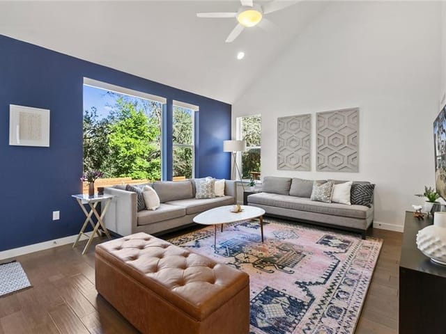 3001 Del Curto Rd Unit #6