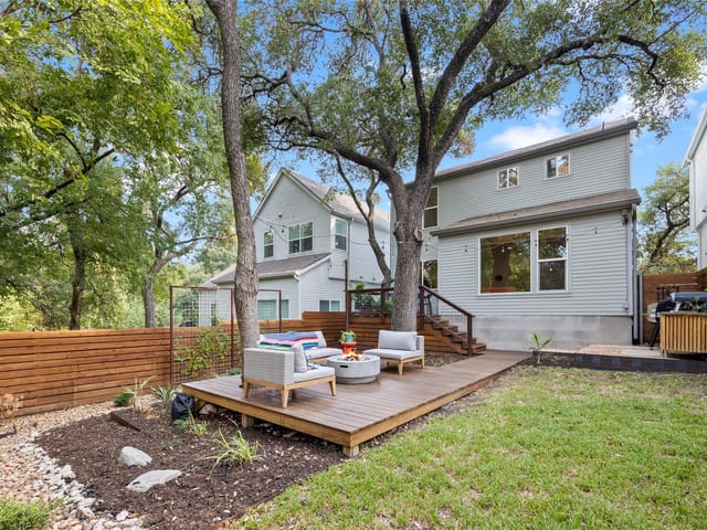 3001 Del Curto Rd Unit #8
