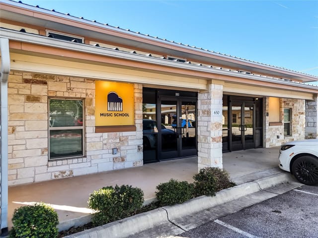 3001 Joe Dimaggio BLVD Unit #600A + 650B