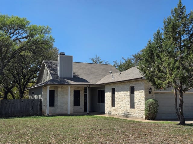 3001 Rochelle DR