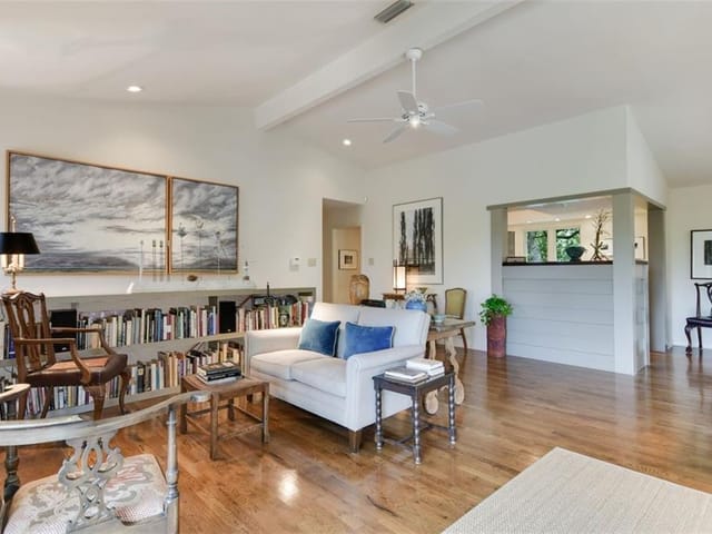 3002 Maywood CIR Unit #A