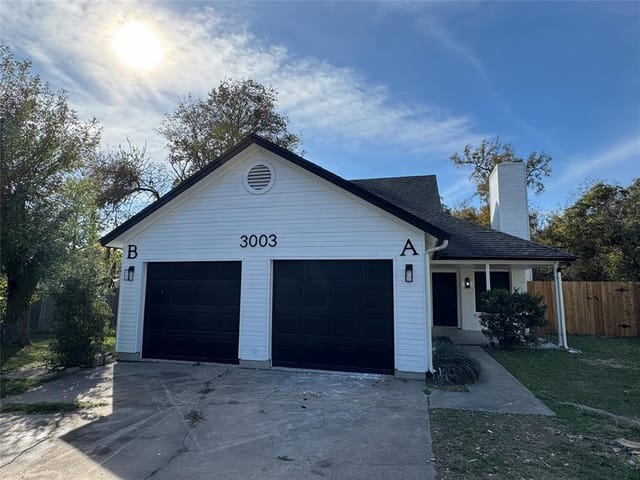 3003 Jadewood CT Unit #B