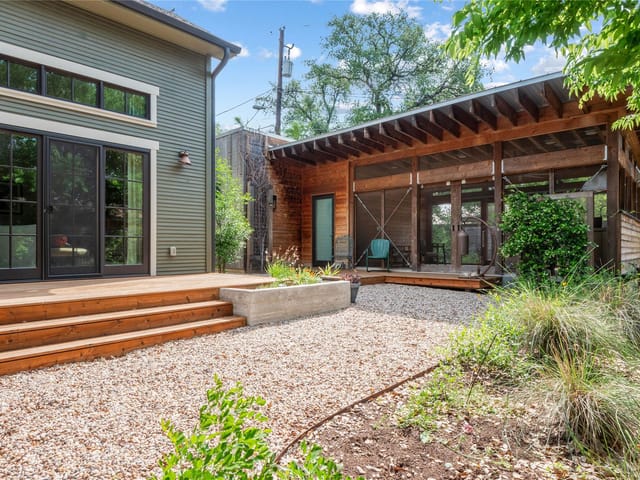 3003 Kuhlman Ave