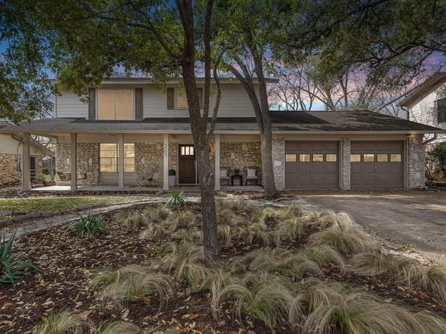 3003 Silverleaf Dr