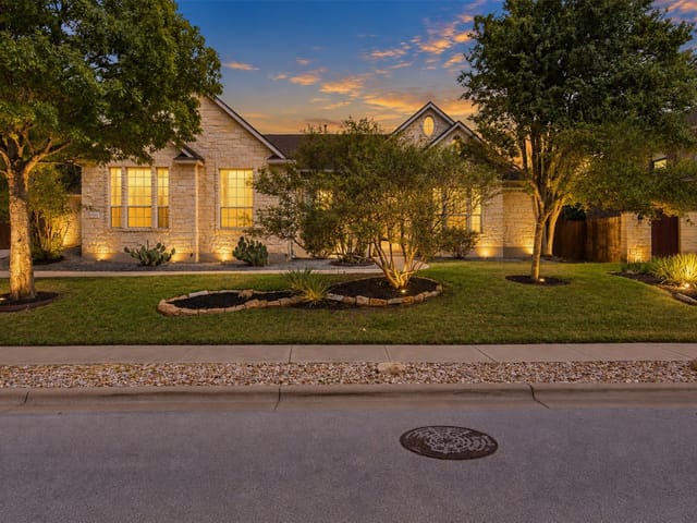 3004 Lombardi WAY