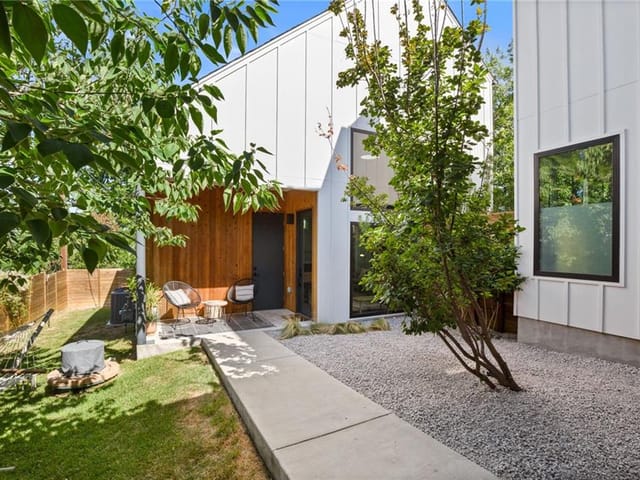3004 S 5th St Unit #B