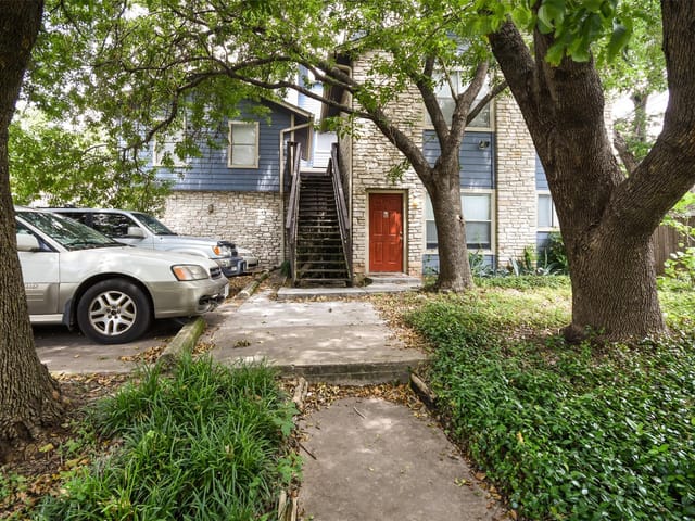 3004 Speedway Ave Unit #2