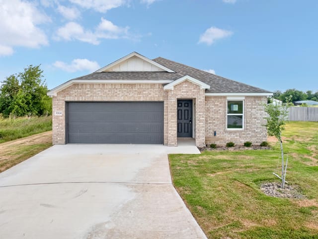 3004 Titus CT