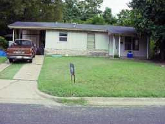 3005 LOCKE Ln