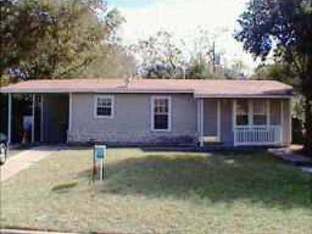 3005 LOCKE Ln