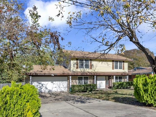 3008 Northeast Dr