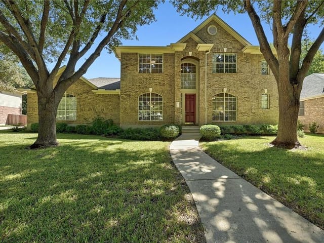 3008 Sunland Dr