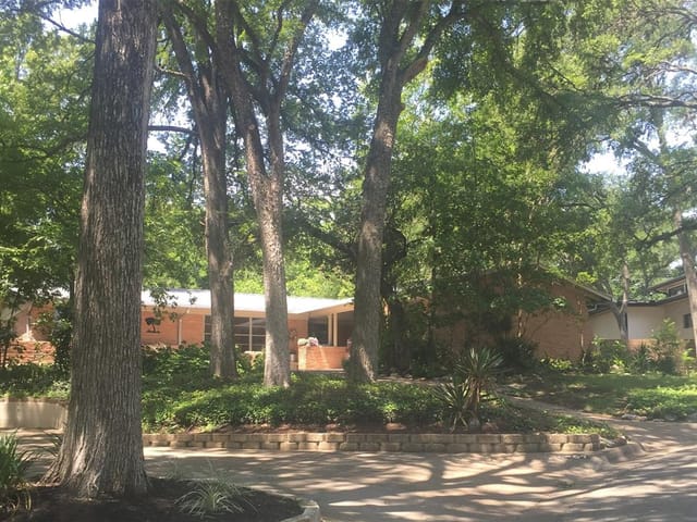 3009 Oak Park DR