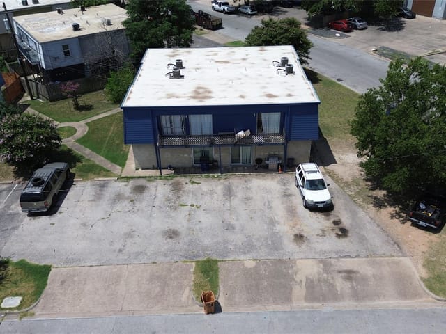 301 E Croslin St
