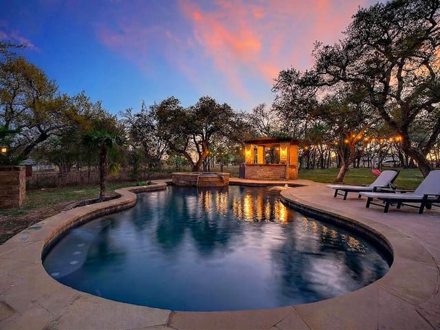 301 Medlin Creek Loop