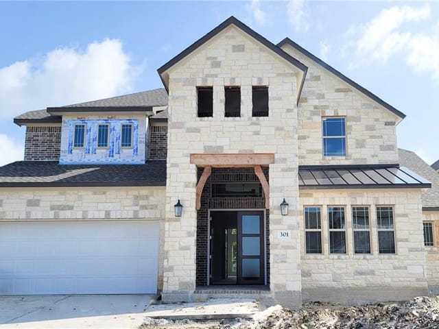 301 Rock Knoll St