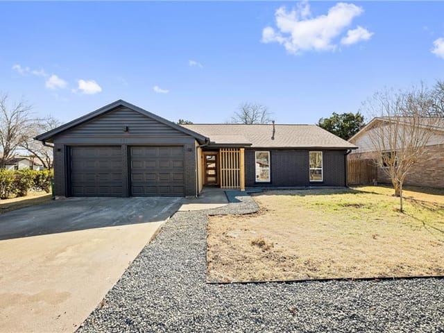 301 Thelma Dr