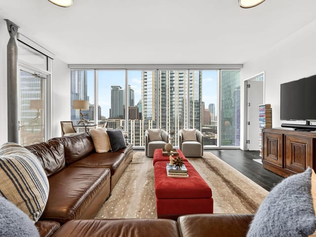 301 West Ave Unit #1804