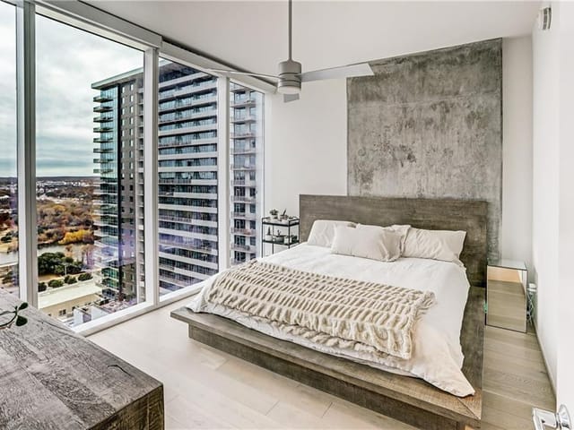 301 West Ave Unit #2107