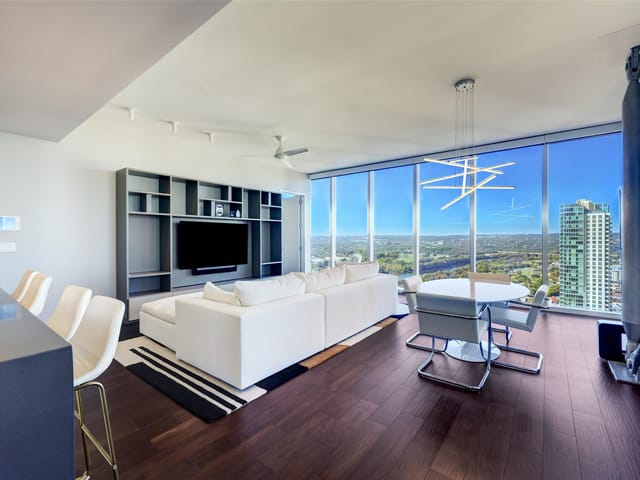 301 West Ave Unit #3201