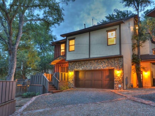 3012 S 4th St Unit #B