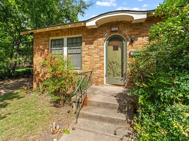 3014 Hemphill PARK