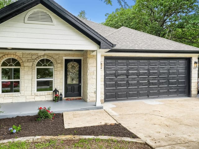 3014 Parker Dr
