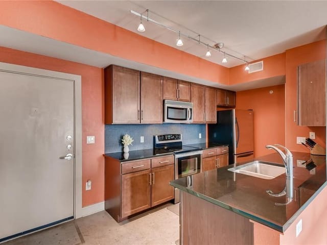 3016 Guadalupe St Unit #218