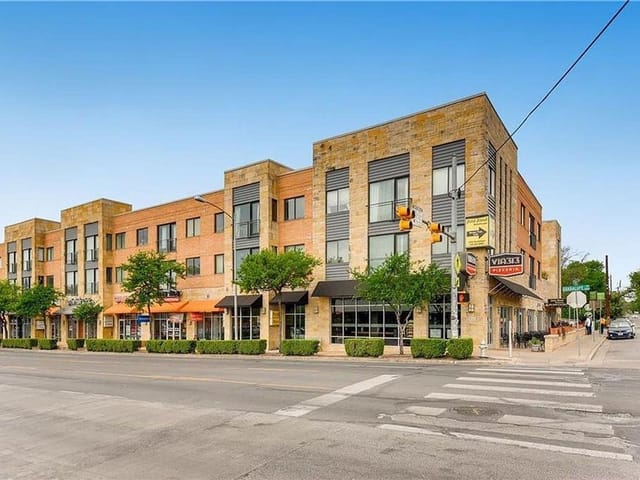 3016 Guadalupe St Unit #305
