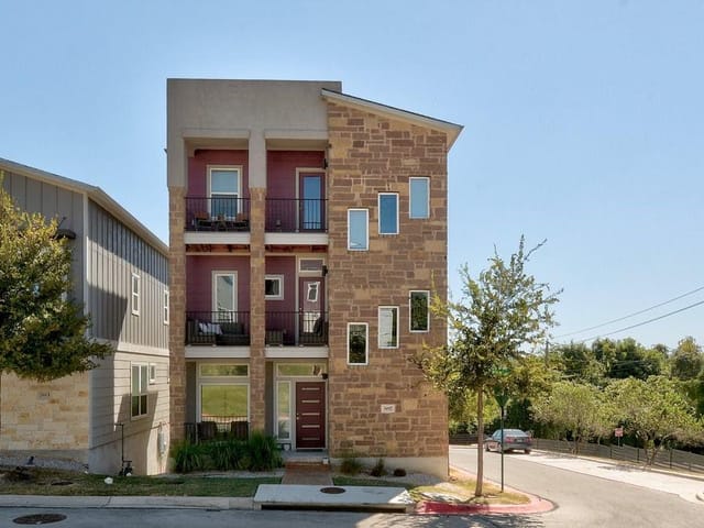 3017 Stock Dr