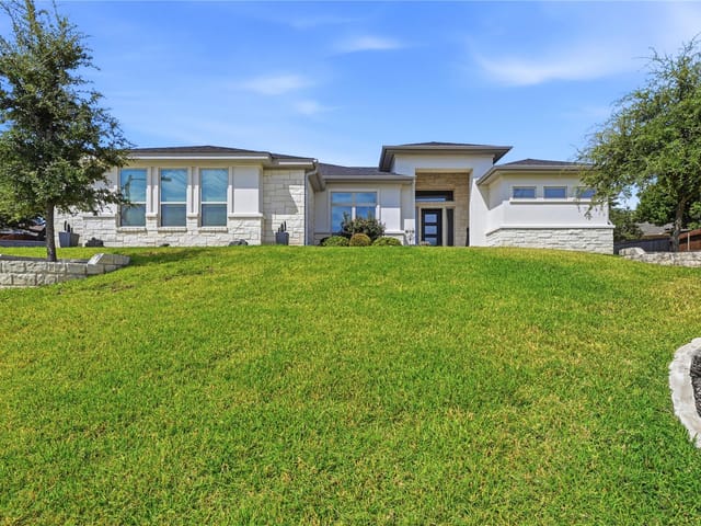 3018 Box Canyon CIR