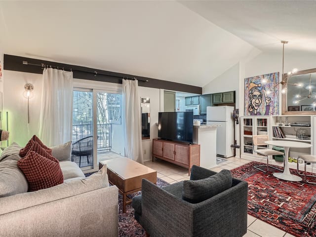 3018 S 1st ST Unit #204